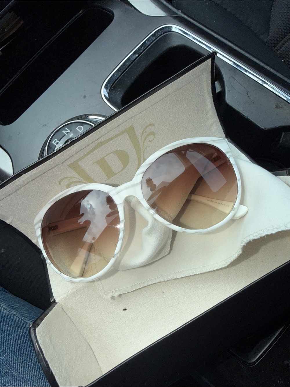 DITA White Round Oversized Sunglasses with Brown Gradient Lenses